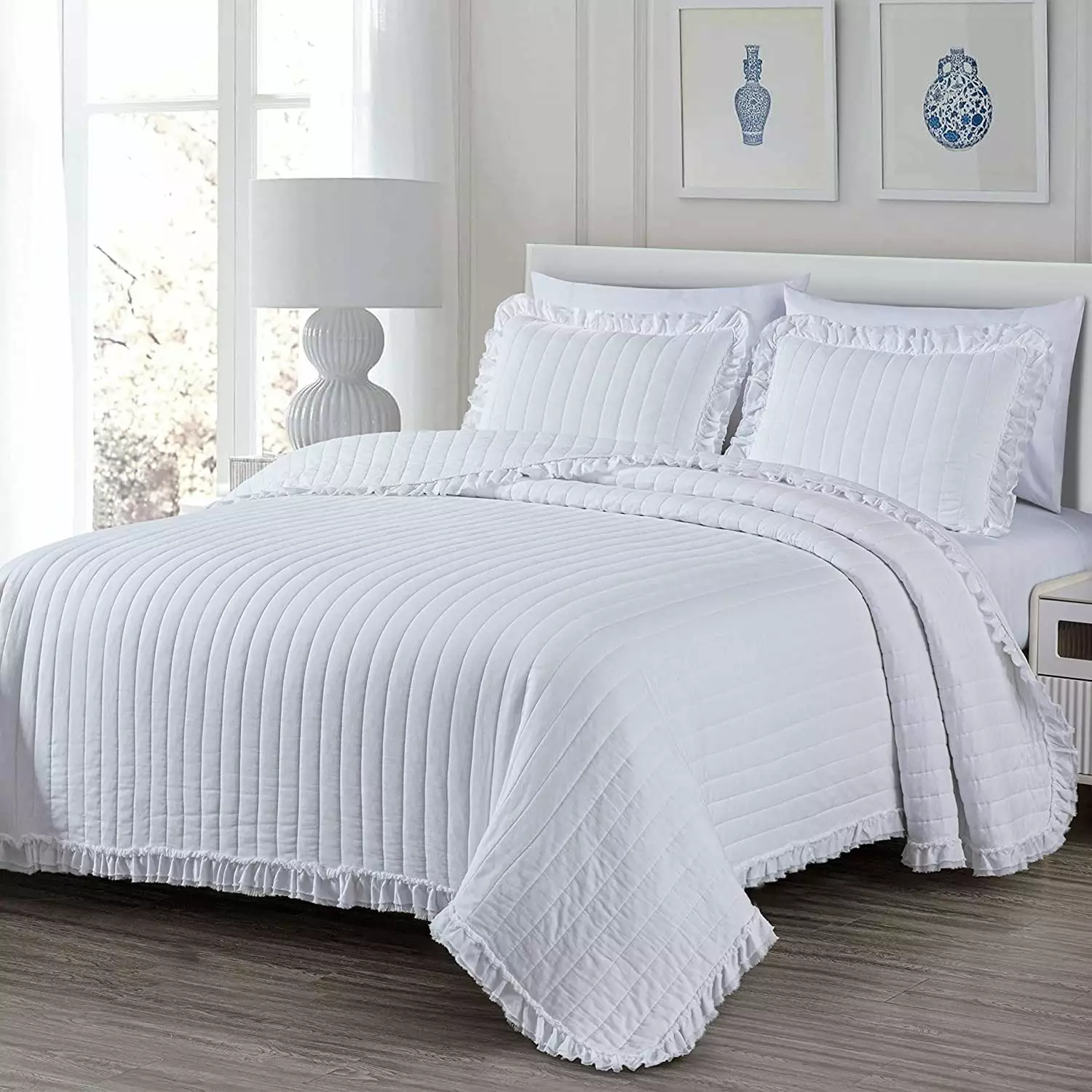 Chezmoi Collection Bonnie 3-Piece 100% Cotton Quilt Set Queen Size. White - Double Frayed Ruffled Edge Lightweight Pre-Washed Soft-Finished Cotton Bedspread for All Season