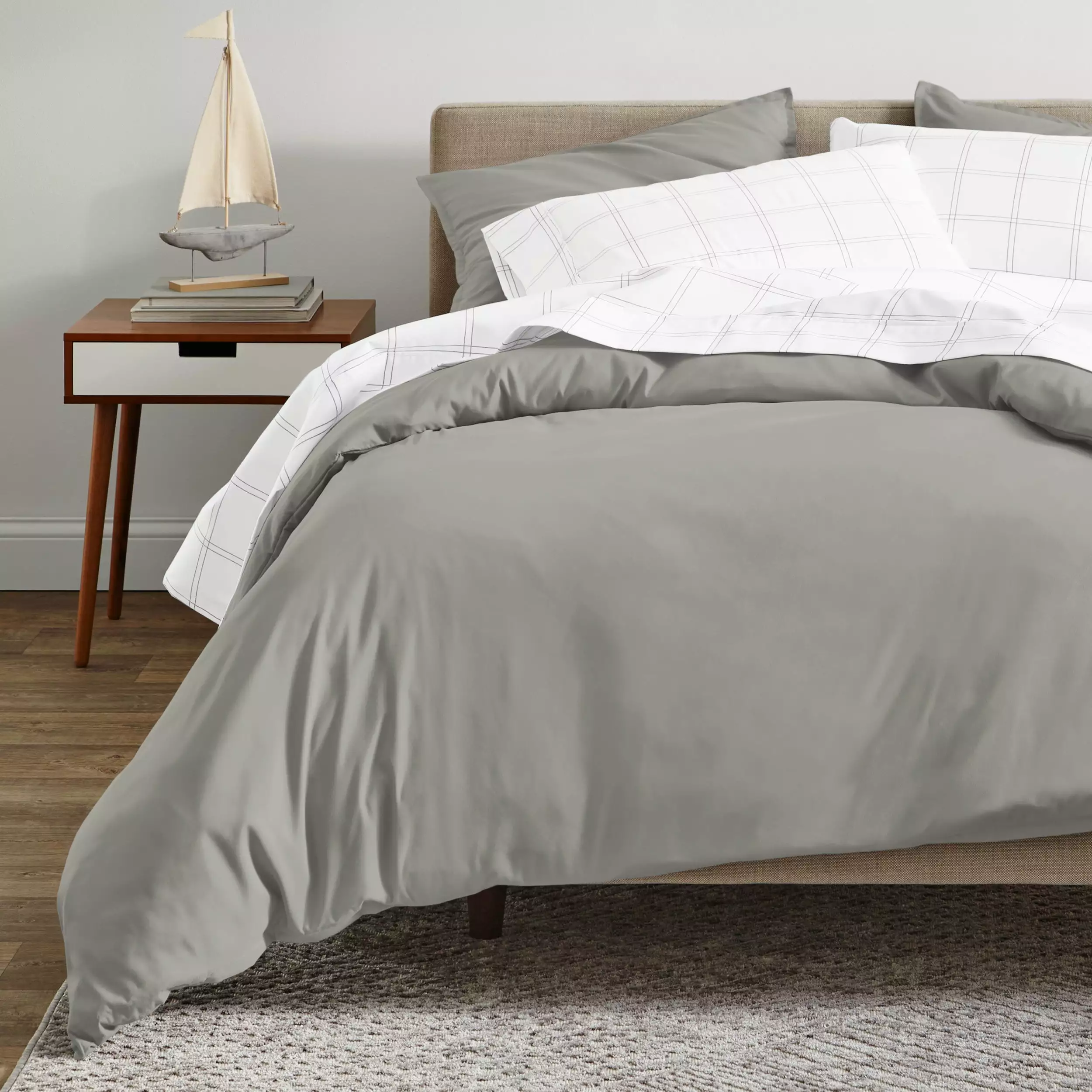 Bare Home Organic Cotton Duvet Cover Set - 400 Thread Count - Sateen Weave - Full/Queen. Light Gray. 3-Pieces