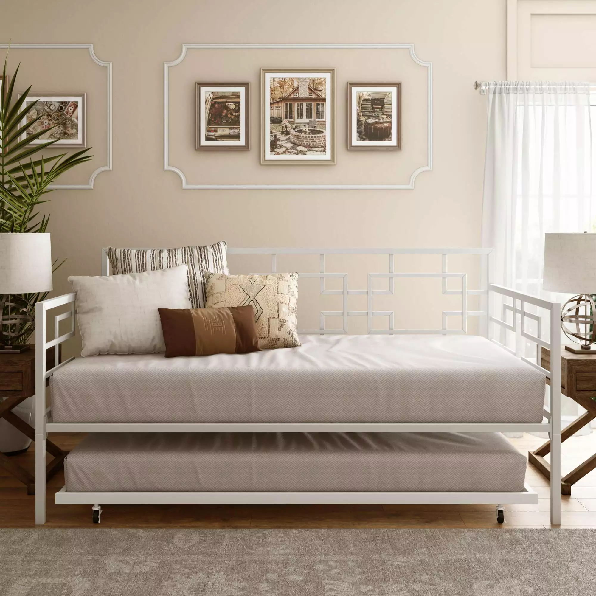 Better Homes & Gardens Twin Daybed with Twin Trundle. Off White Metal