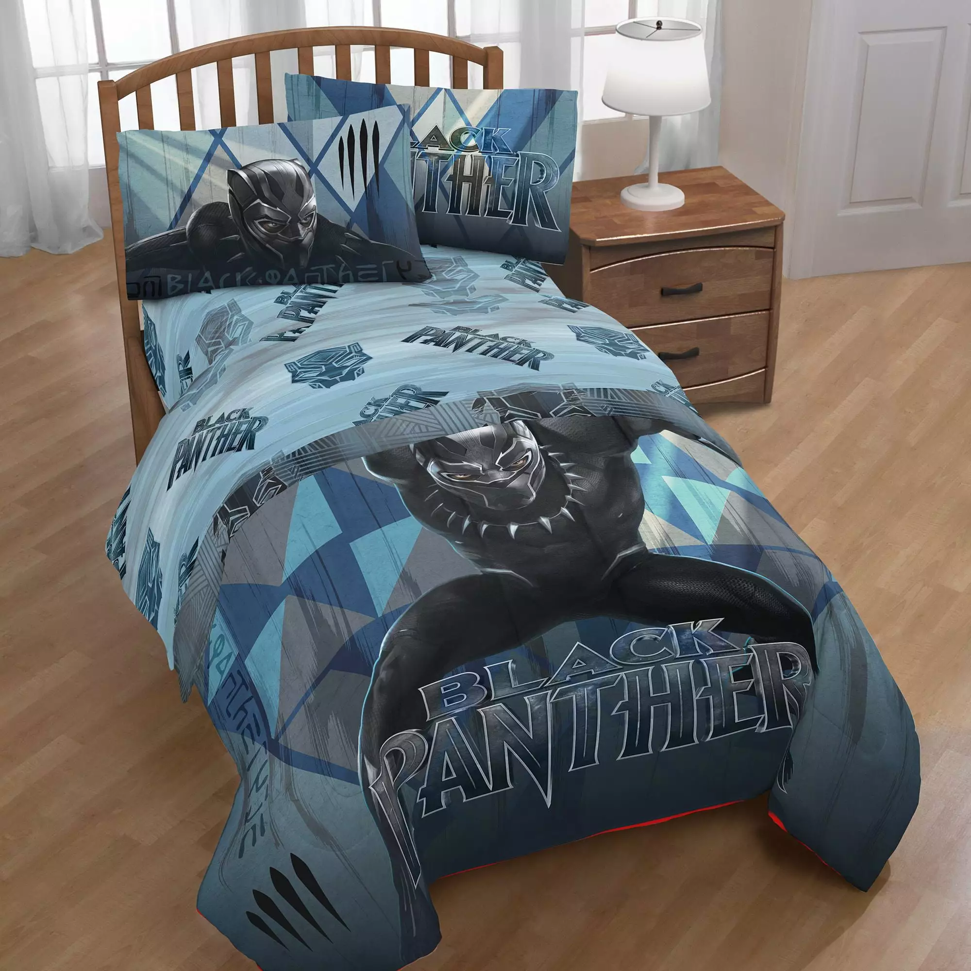 Black Panther Tribe Movie 4 Pieces Bed-in-a-Bag. Twin With Comforter Fitted Sheet Flat Sheet Pillow Case