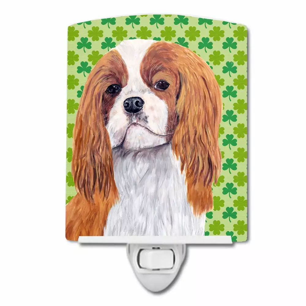 Caroline's Treasures SC9314CNL Cavalier Spaniel St. Patrick's Day Shamrock Portrait Ceramic Night Light. 6x4x3.