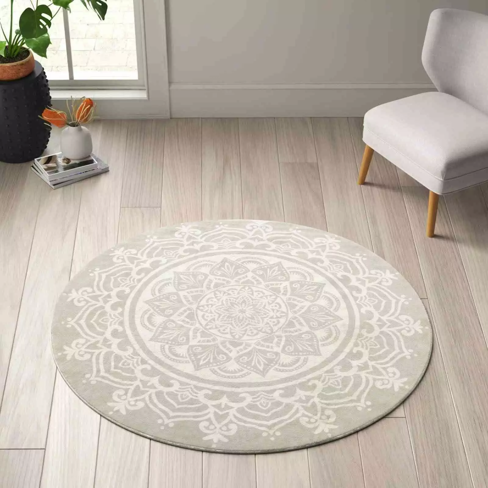 Carvapet Round Area Rug for Living Room. Non Slip Machine Washable Bathroom Rugs. Extra Soft Rugs for Bedroom. Boho Mandala Print Circle Rugs. 2ft Round Grey