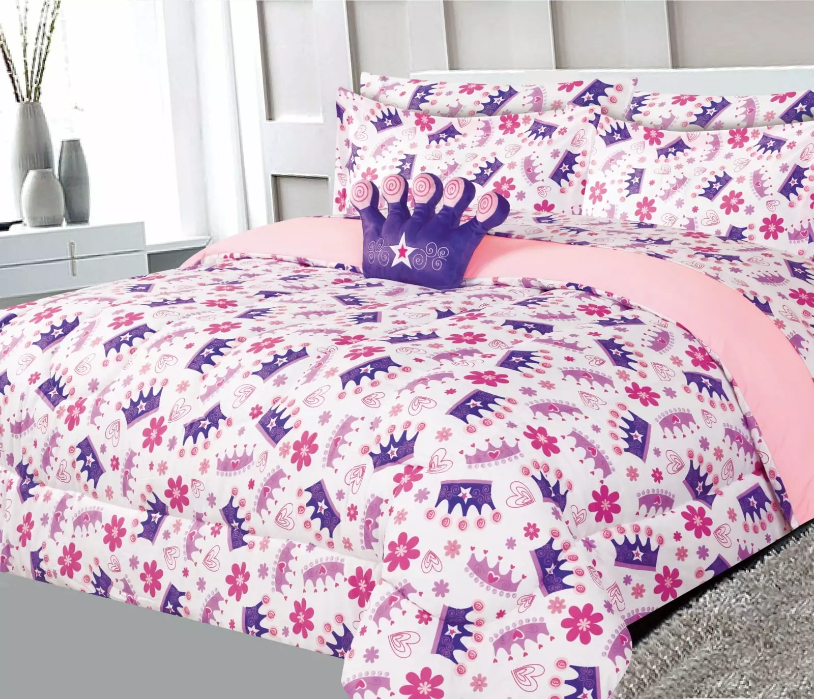 Comforter for kids in TWIN size with matching sheet set and pillow plush toy super soft easy wash girl boy bed d??cor crown purple print design