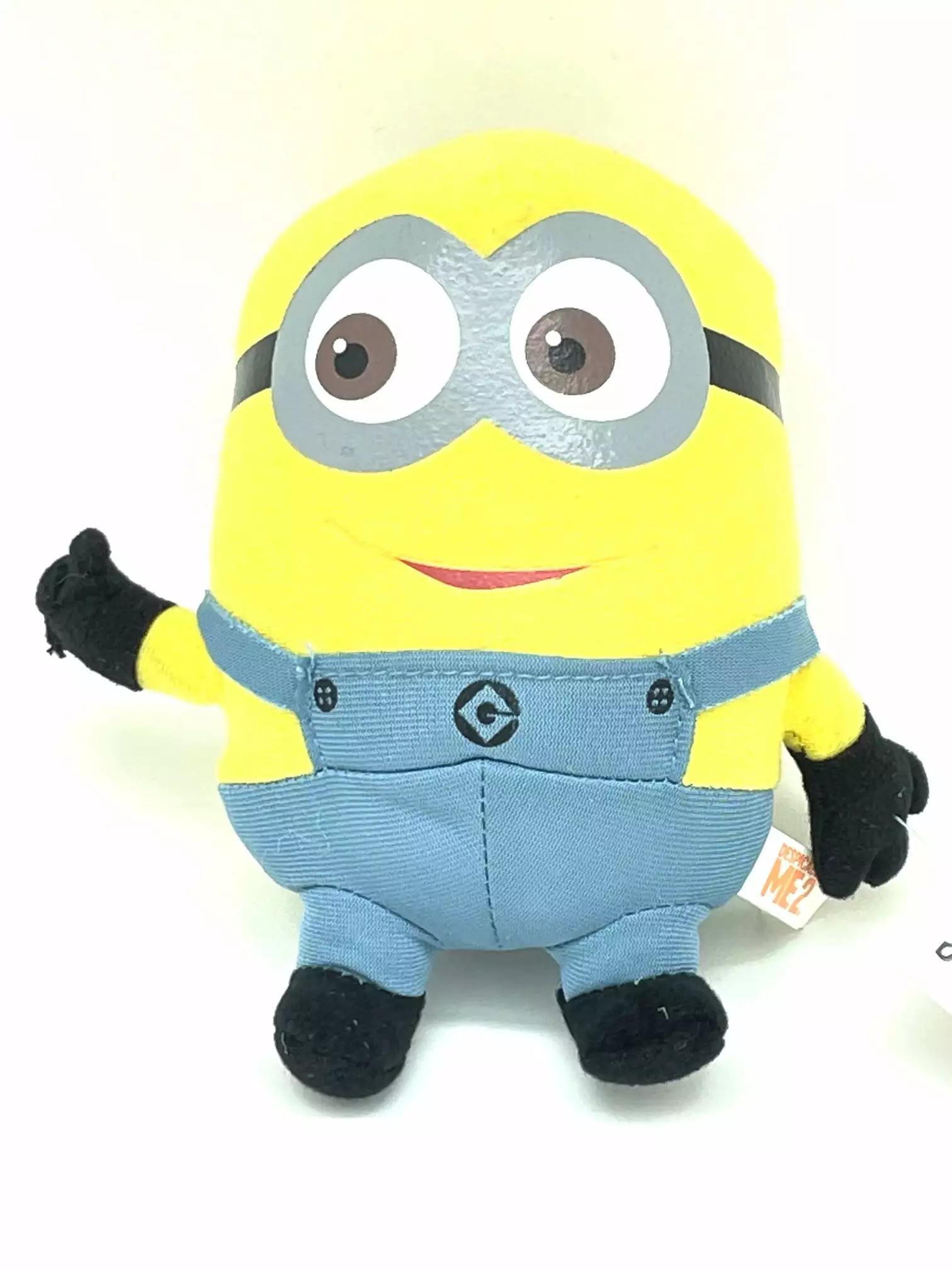 Despicable Me Deluxe 7-Inch Plush Figure Minion Jorge