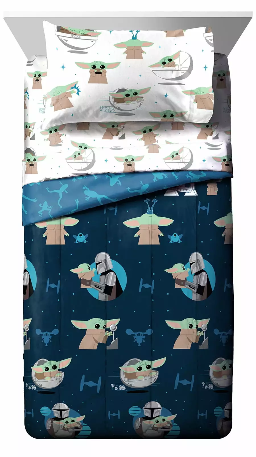 Disney The Mandalorian 4-Piece Baby Yoda Grogu and Friends Kids White Microfiber Bed-in-a-Bag. Twin