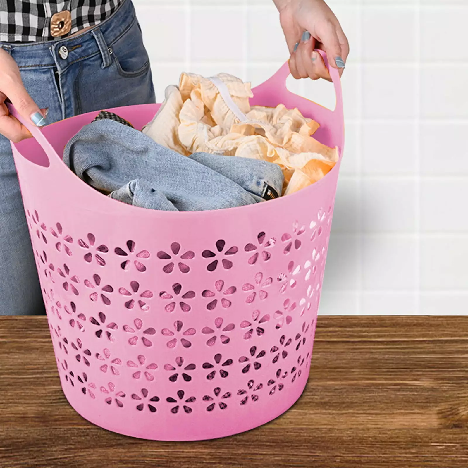 Flexible Laundry Basket with Handles. Portable Round Bin. Plastic Laundry Basket Storage Hamper Portable Round Bin Ventilated Clothes Basket Shopping Bag for Laundry