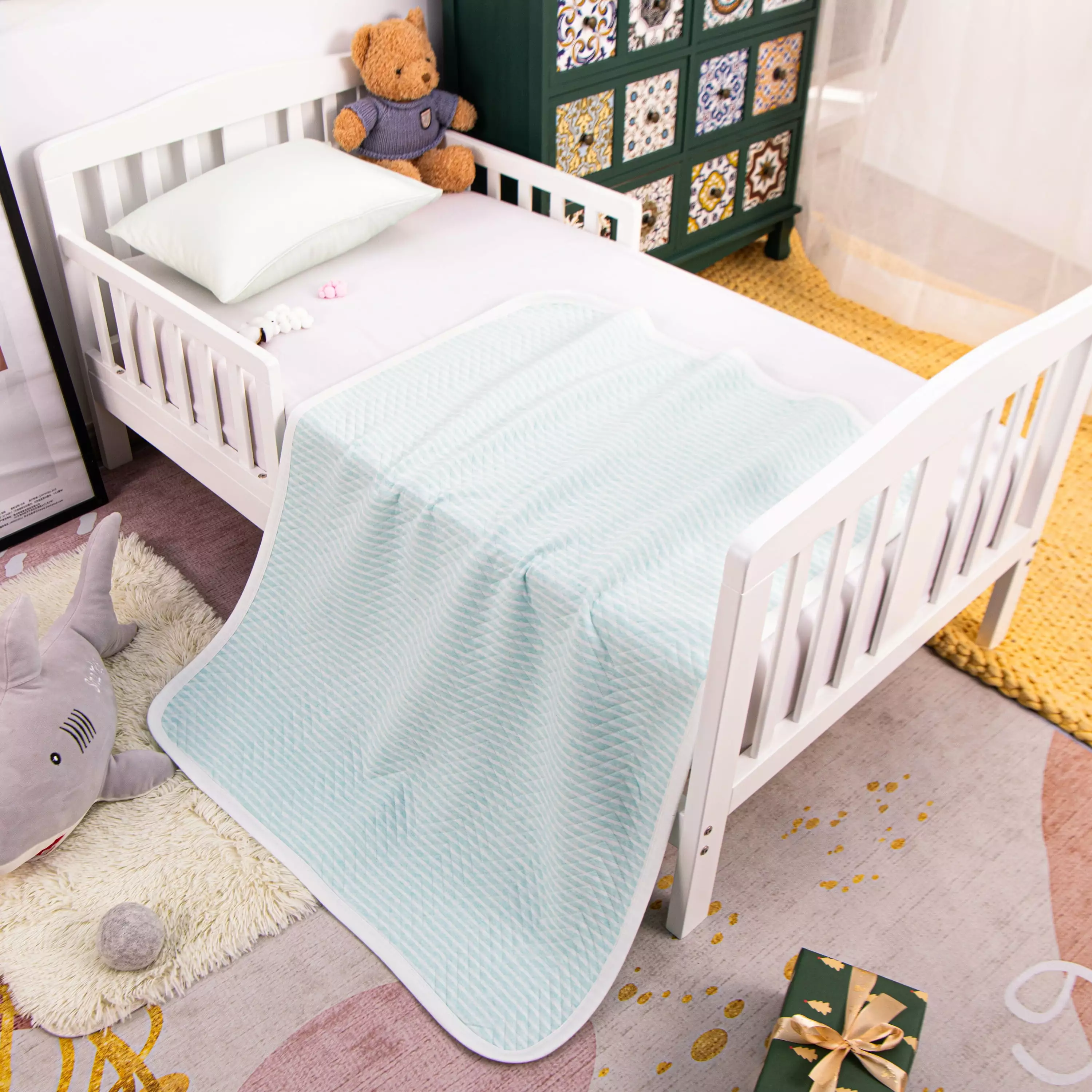 Flxxie Jersey Cotton Toddler Blanket. Ultra Soft Crib Blanket. Lightweight Baby Blanket for Boys and Girls. Blue Wave. 30x40 inches