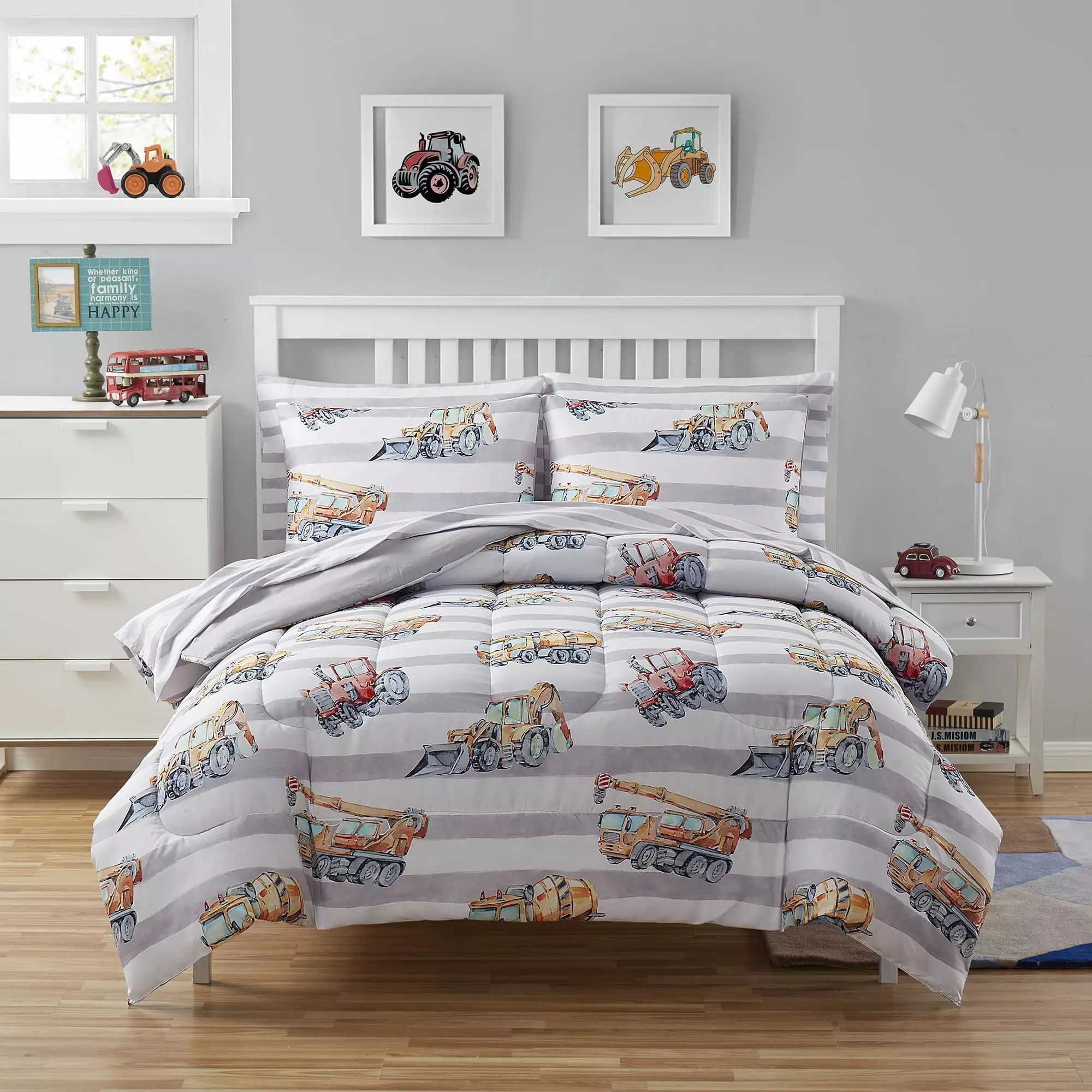 Kids Trucks Bed in a Bag 7 Piece Comforter. Sham & Sheet Set Full