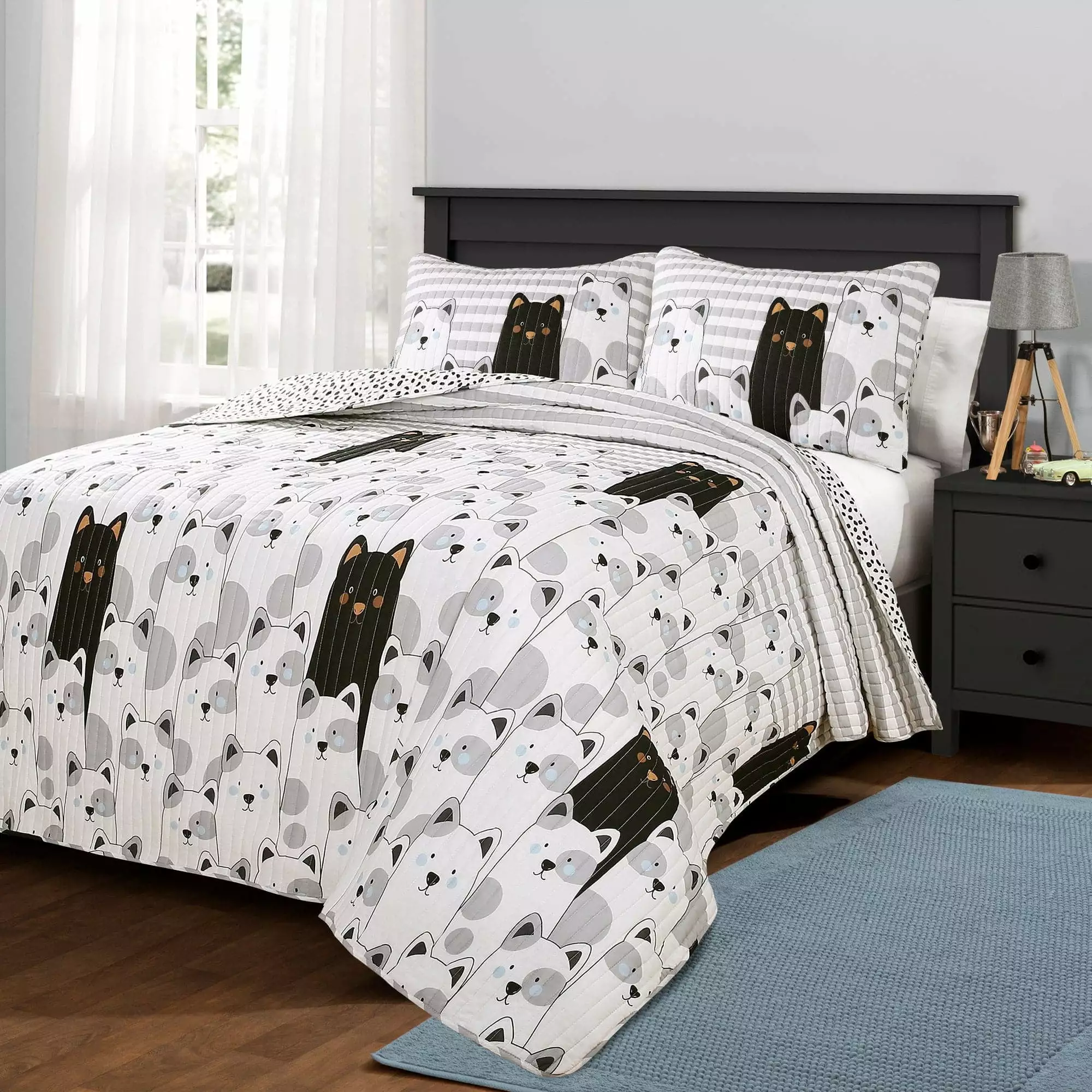 Lush Decor Stripe Bear Kids Animal Print Cotton Reversible Quilt. Twin. Gray/Black. 2-Pc Set