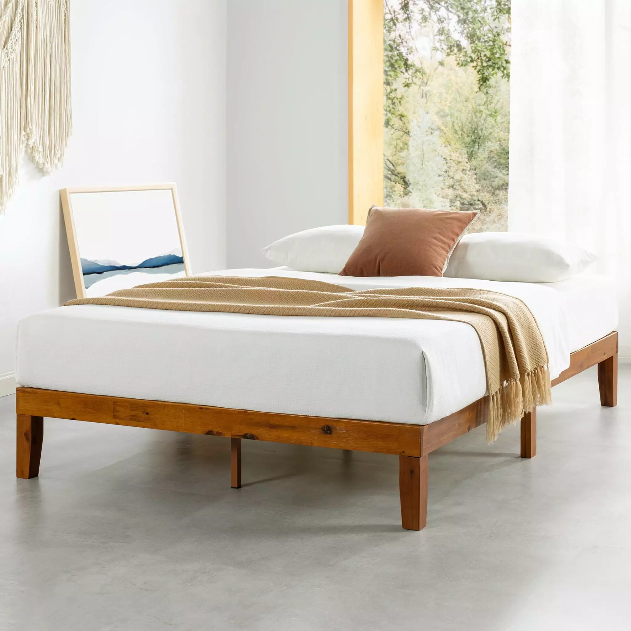 Mellow Naturalista Classic 12 Solid Wood Platform Bed with Wooden Slats. Queen. Cherry