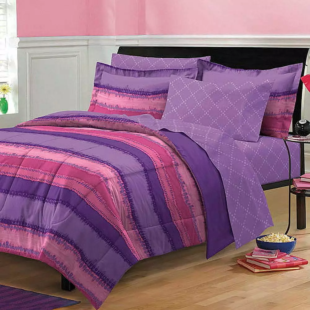 My Room Tie Dye Queen 7 Piece Bed in a Bag Bedding Set. Polyester. Plum