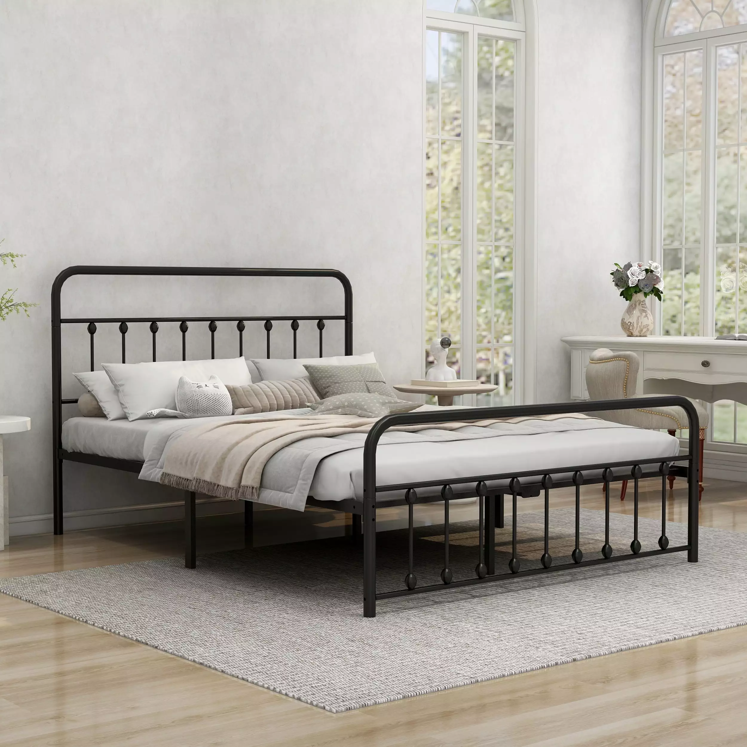 NNV Vintage Platform Metal Queen Bed Frame. Easy Assembly. Black