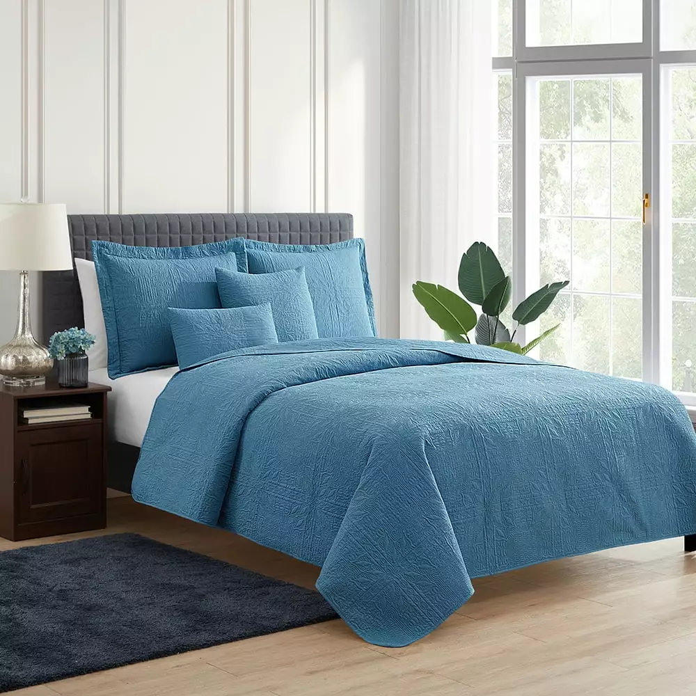 Nestl 4 Piece Quilt Set Twin . Soft Microfiber Lightweight Bedspread Coverlet. Modern Style Ellipse Weave Bed Cover. Blue Heaven