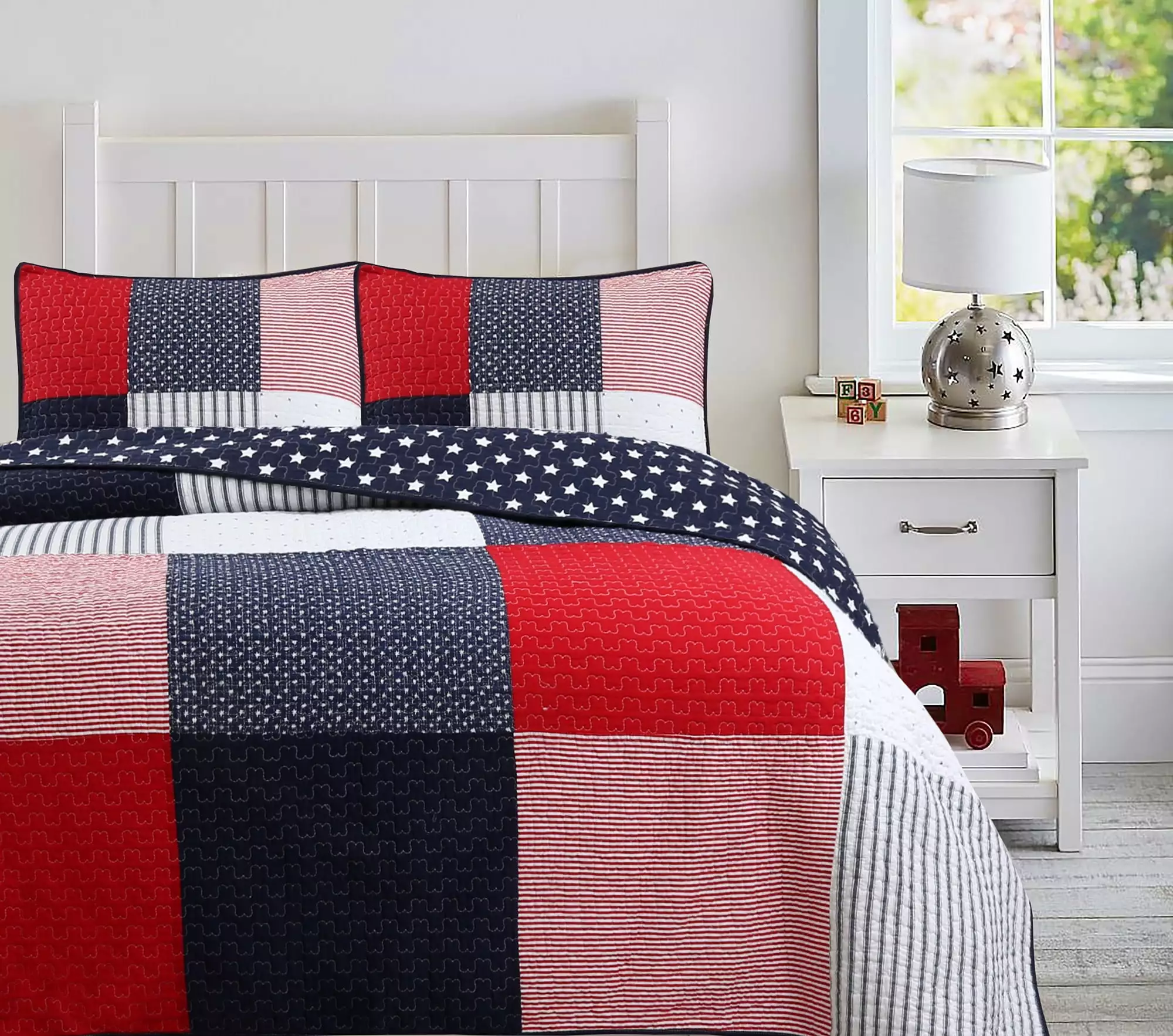 Patriotic Patchwork Plaid Red White Blue Cotton Queen Quilt Bedding Set