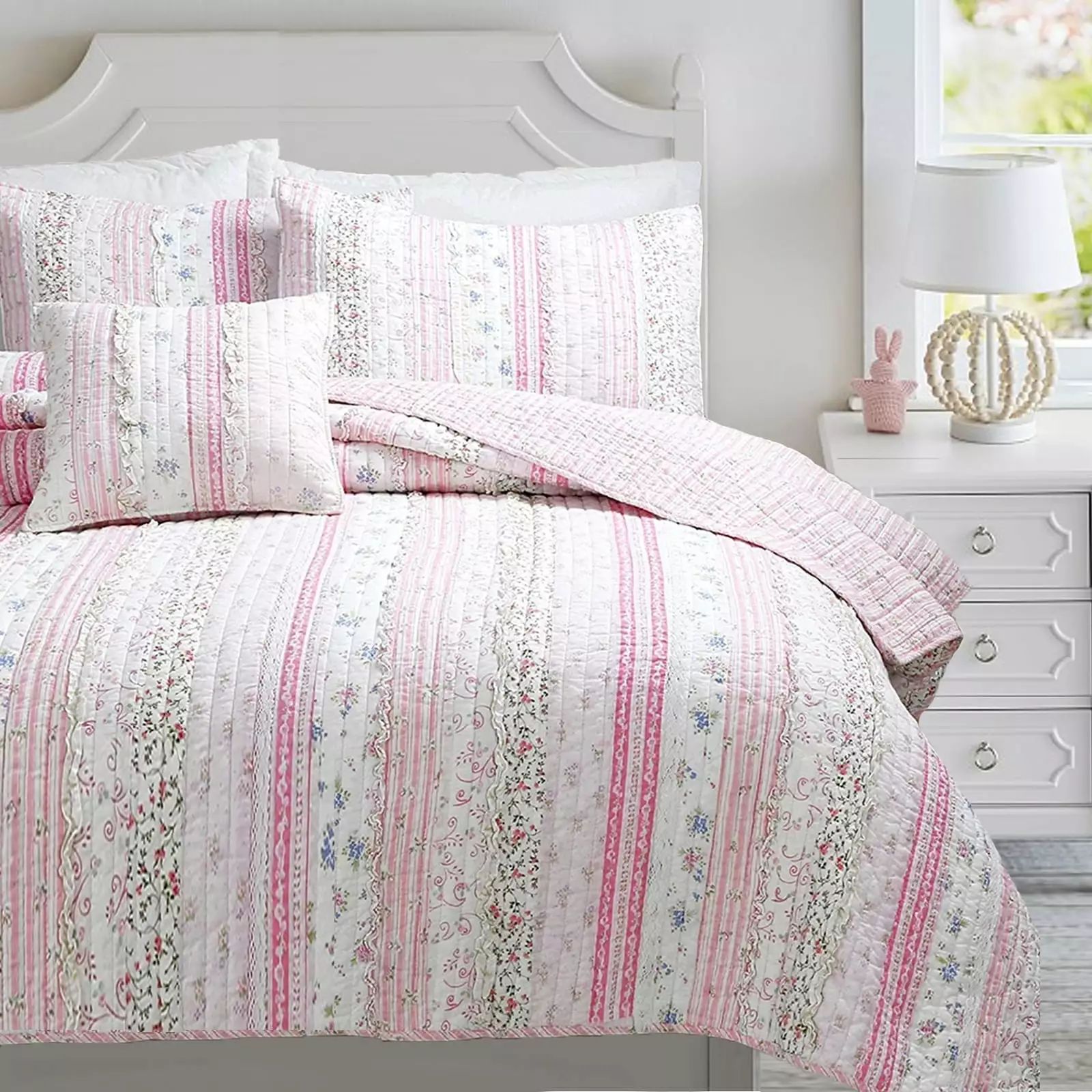 Porch & Den Gwinnett Chic Lace Quilt Set Pink Queen Adult Cotton Patchwork. Striped. Floral 3 Piece Shabby Chic