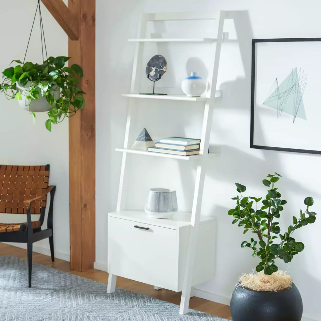 SAFAVIEH Lavina 3-Shelf 1 Door Etagere White