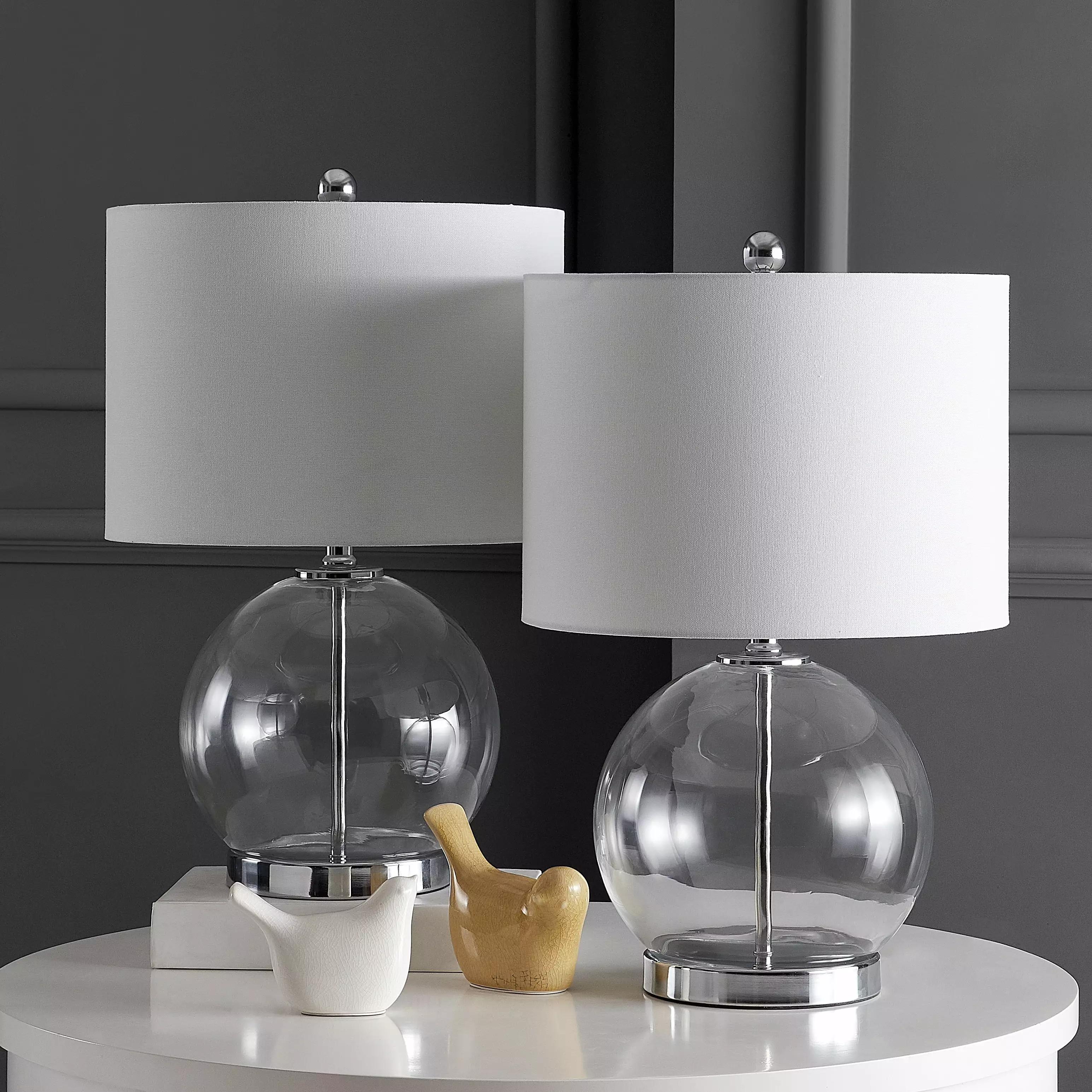 SAFAVIEH Lonni 22.5 in. H Sphere Glass Table Lamp. Clear