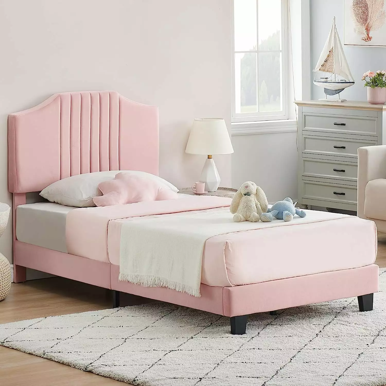 Shininglove Girls Twin Size Bed Frame Upholstered Platform with Tufted Headboard. Wood Slat Support. Easy Assembly. Pink