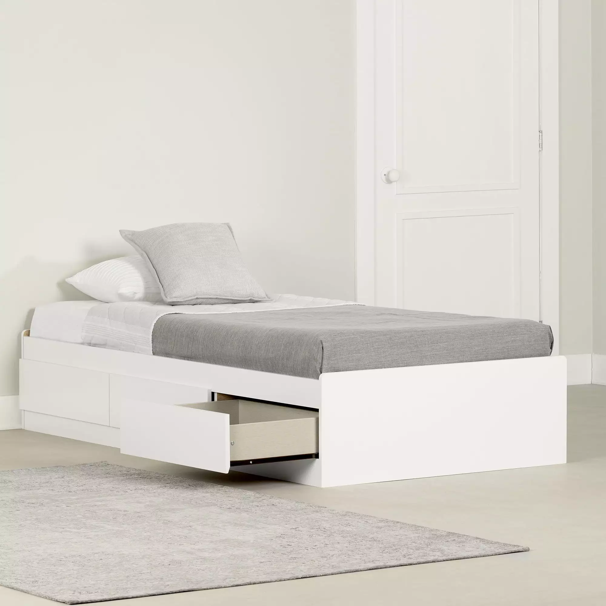 South Shore Logik Mates 3-Drawer Storage Bed. Twin. White