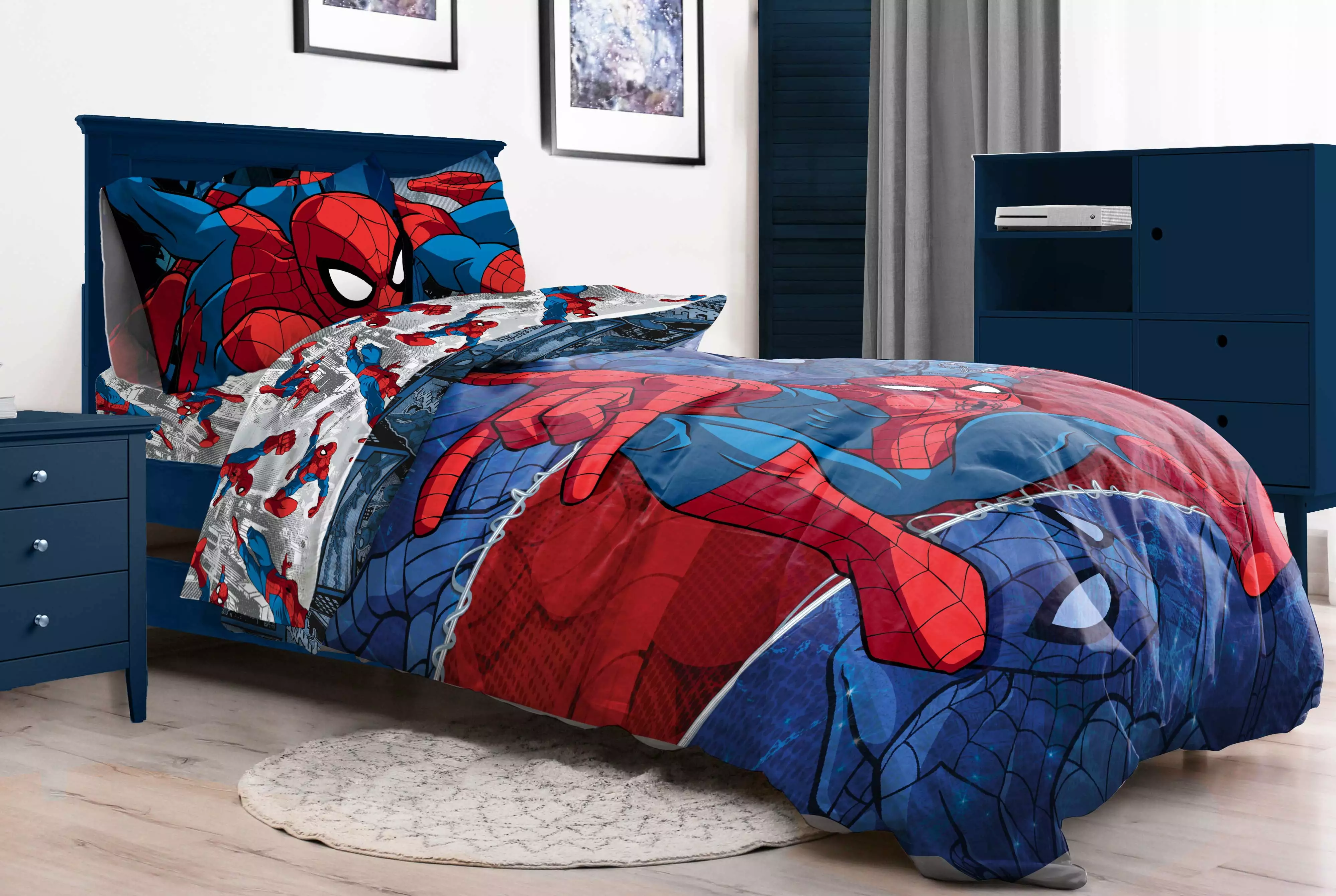 Spiderman Burst Full Bedding Set w/ Reversible Comforter