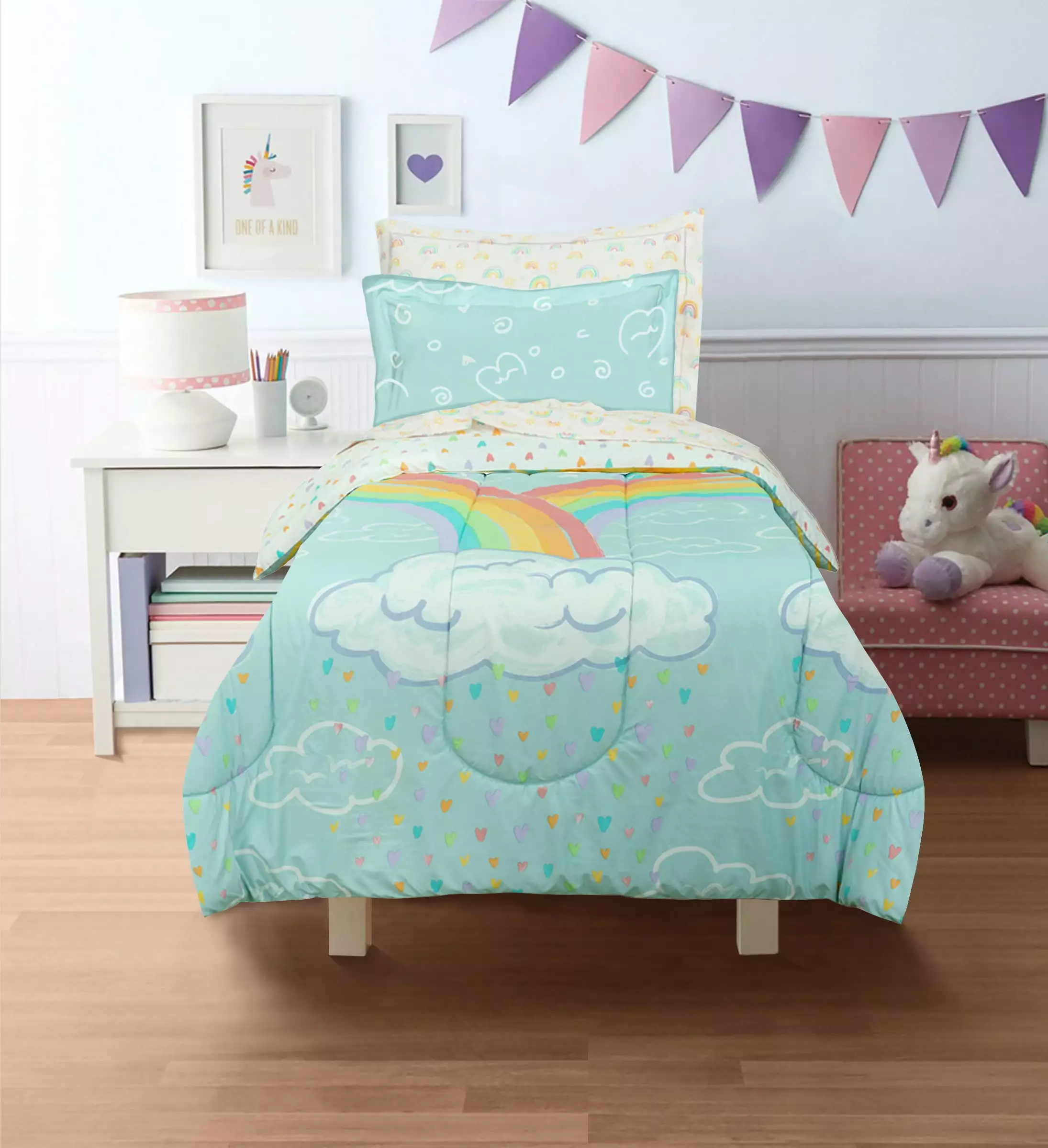 Twin 5-Piece Comforter Set. Kidz Mix Rainbow Clouds Super Soft Bed in a Bag with Reversible Comforter and Sheet Set