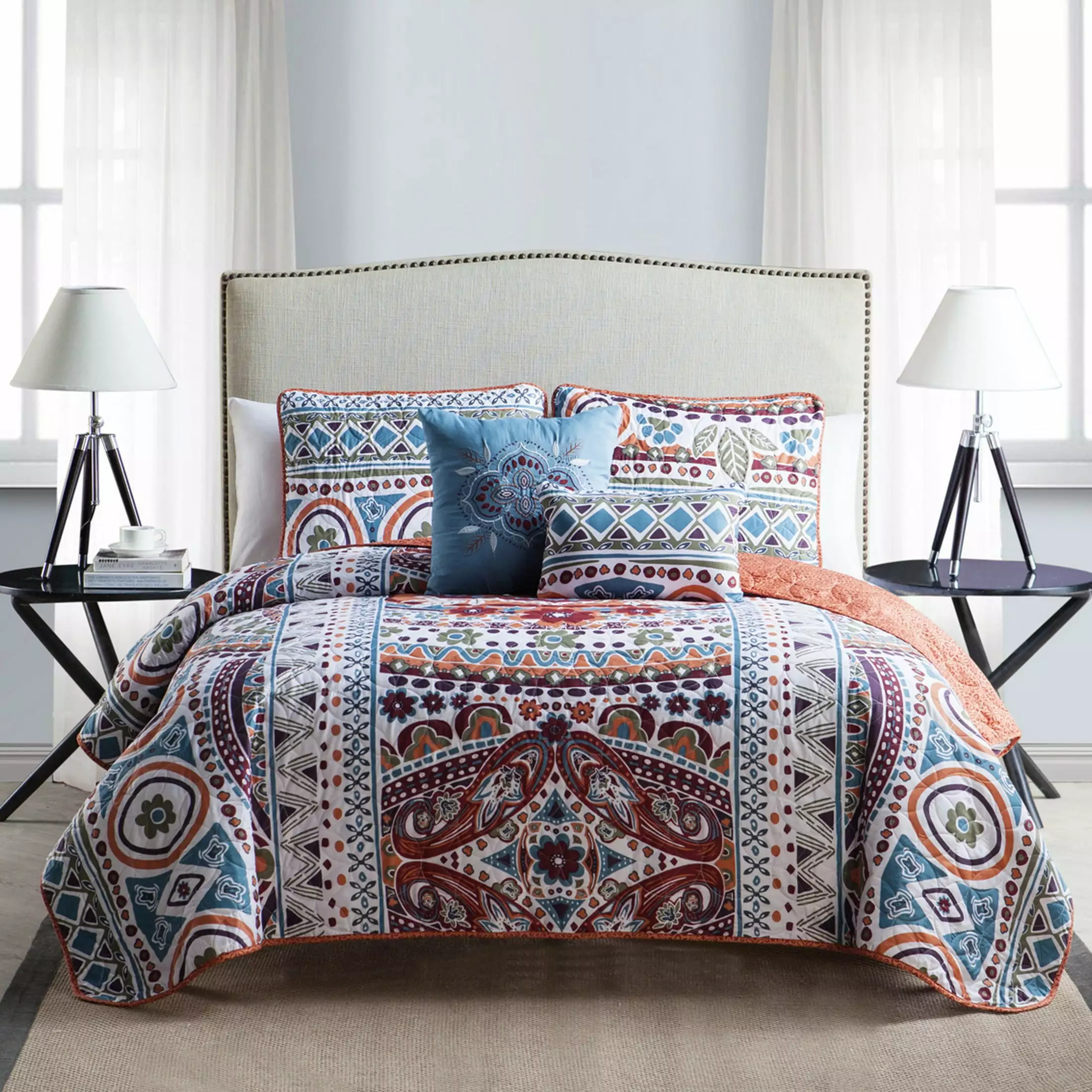 VCNY Home Natasha 5-Piece Multicolor Geometric Reversible Quilt Set. Full/Queen. Adult. Unisex