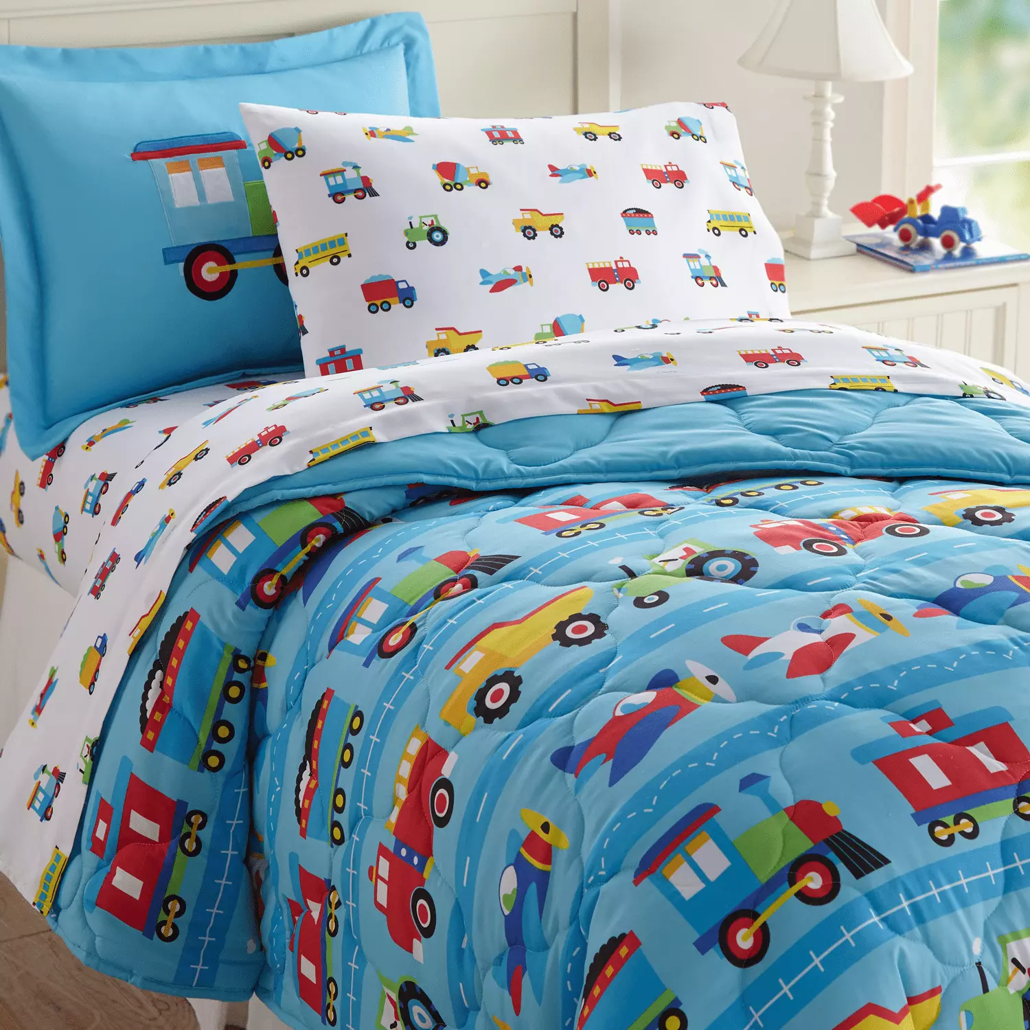 Wildkin Kids 5 Pc Twin Microfiber Bed in a Bag for Boys & Girls (Trains. Planes & Trucks Blue)