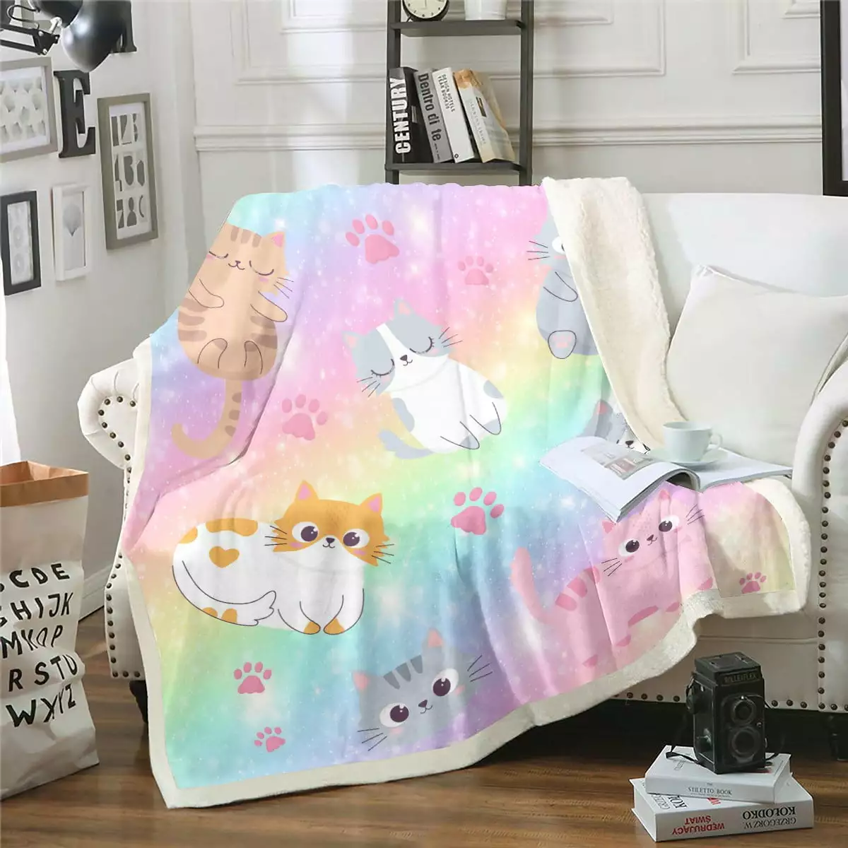 YST Rainbow Cat Throw 50X60 Throw Blanket For Girls Bed.Kids Cute Cats Fleece Blanket Women Pastel Gradient Glitter Stars Cat Sherpa Blanket Cartoon Animal Kitten Paw Fuzzy Blanket Colorful