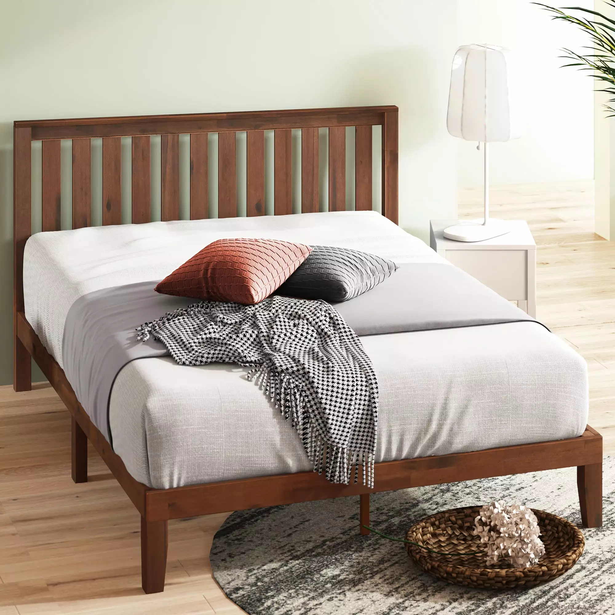 Zinus Vivek 37 Wood Platform Bed Frame with Headboard. Queen